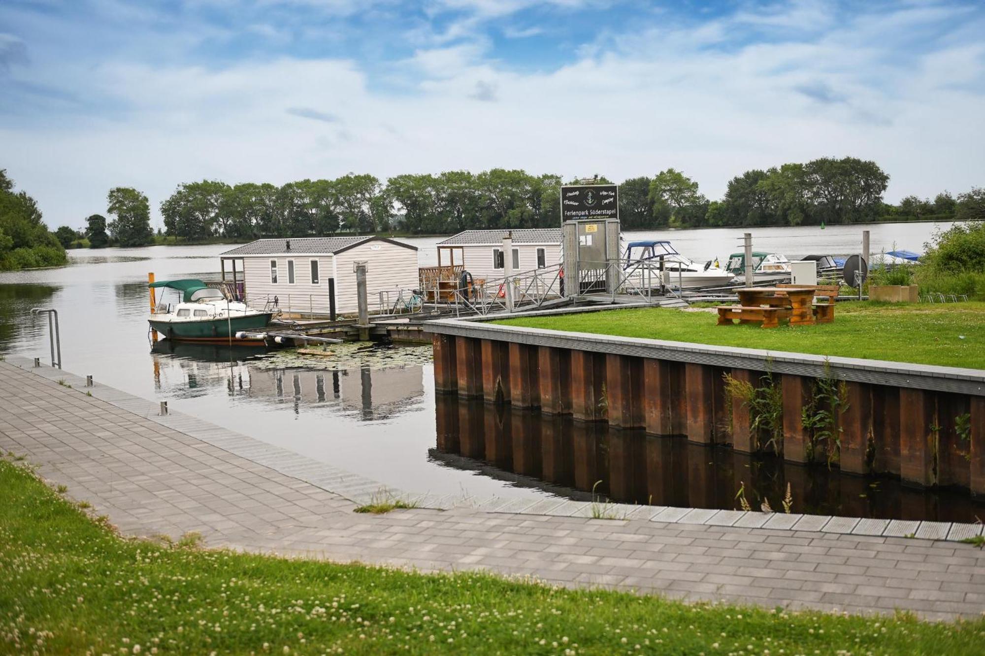 Ferienpark Suederstapel - Eiderlodge 3 Kültér fotó