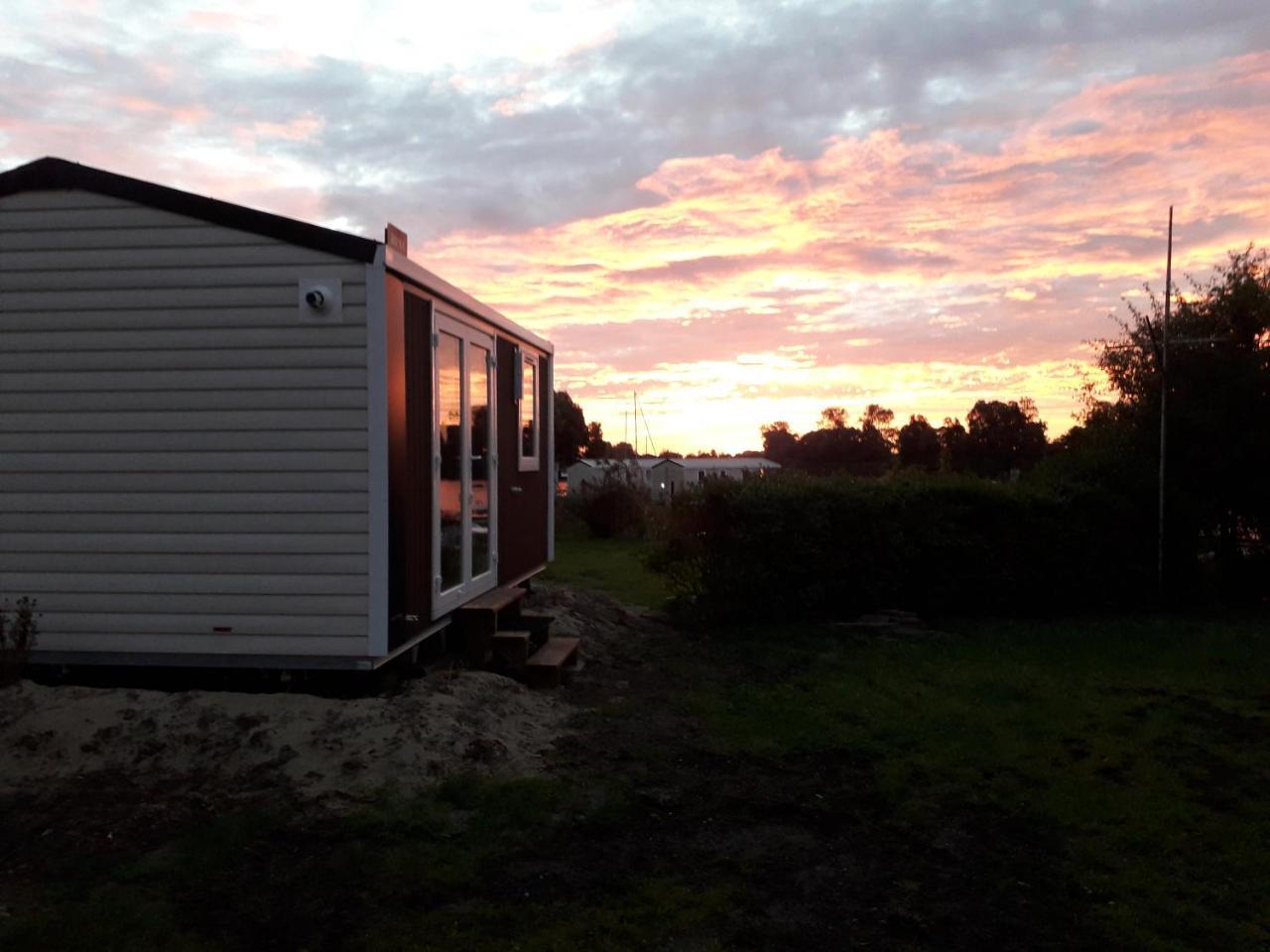 Ferienpark Suederstapel - Eiderlodge 3 Kültér fotó