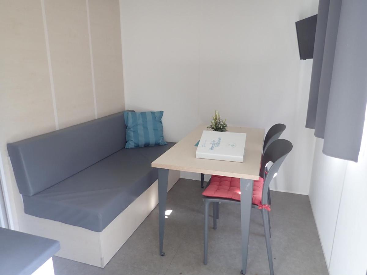 Ferienpark Suederstapel - Eiderlodge 3 Kültér fotó